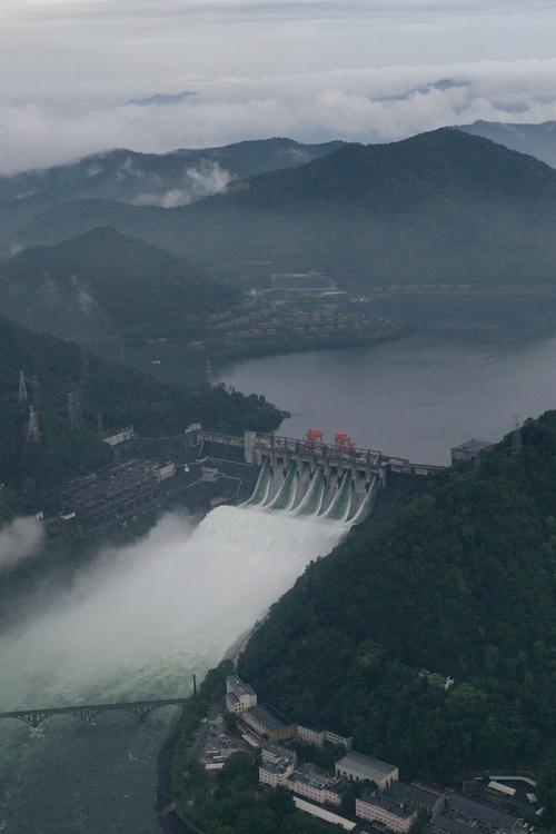 最新：新安江水库即将泄洪！杭州两地景区已全部关闭