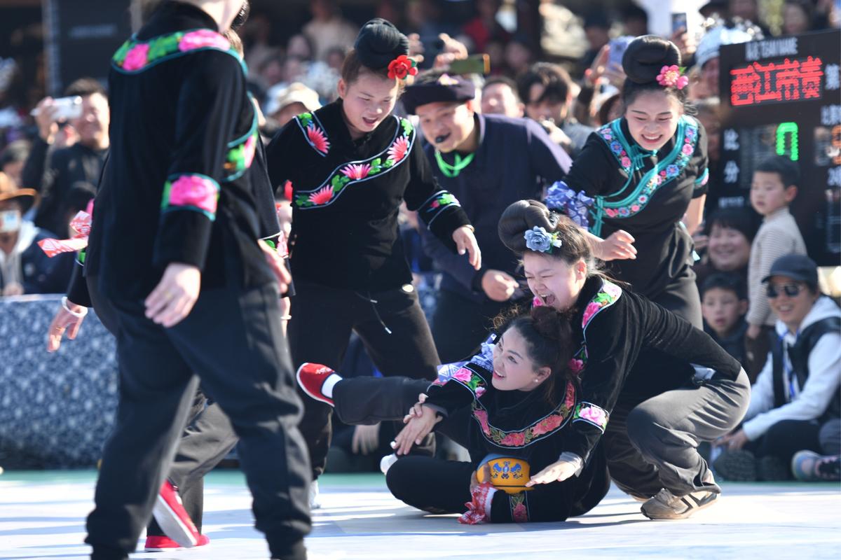 从参与到推广，“姑妈篮球”和她们的故事